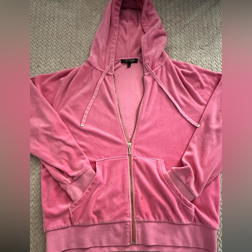 JUICY COUTURE BARBIE PINK SWEATER- size L